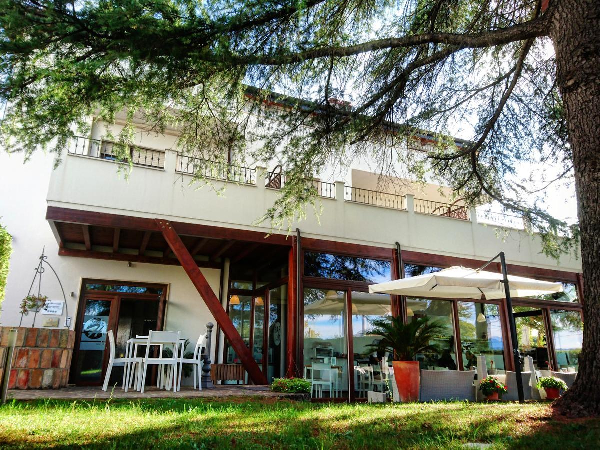 פסקרה Boutique Hotel E Spa Citta Bianca מראה חיצוני תמונה